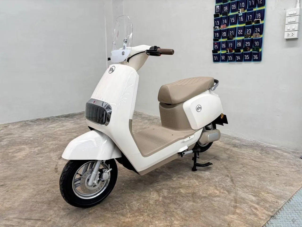 SOLOS-EV PGV-16